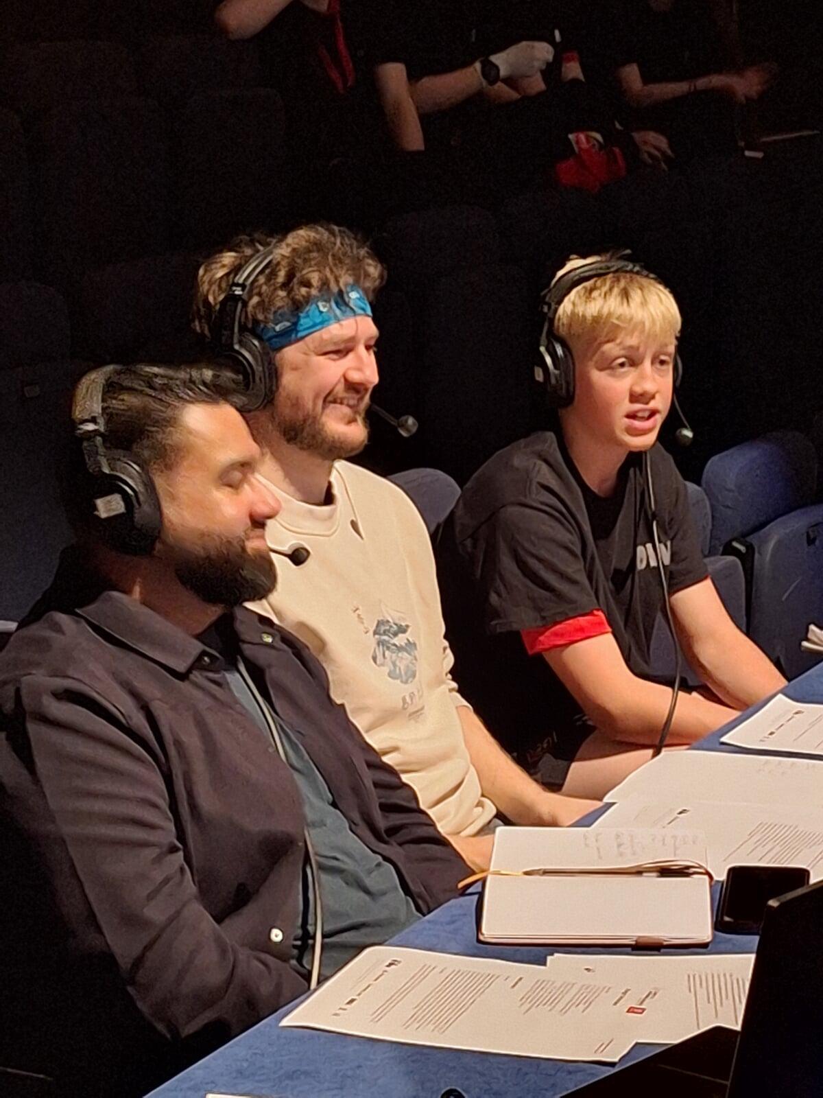 Bowie, Nimmz and a boy from Dame Allan's school commentate on a game of Splatoon 3
